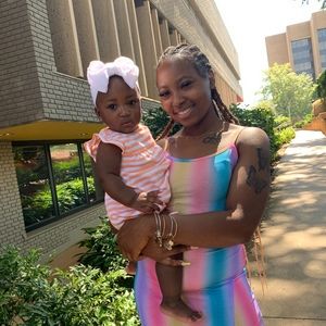 Meet your Posher, Logan